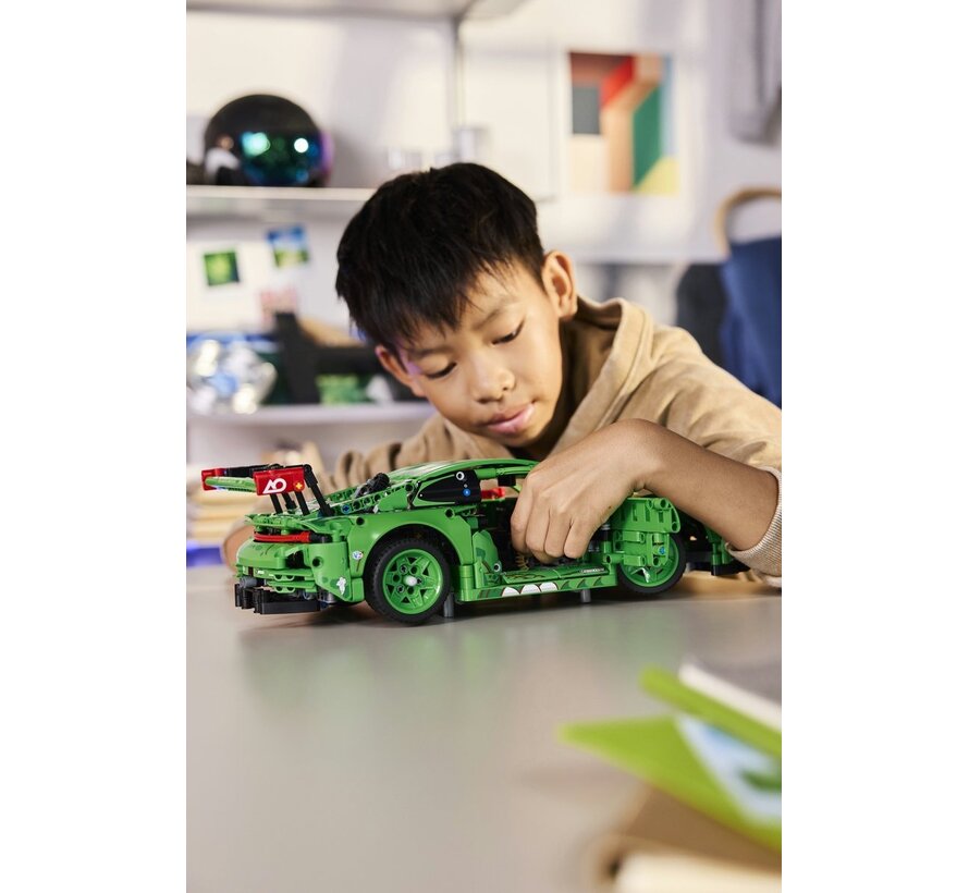 LEGO Technic Porsche 911 GT3 R REXY AO Racing Rennwagen