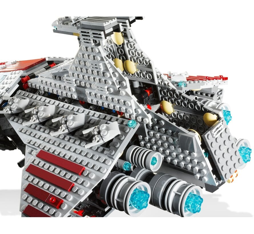 LEGO Star Wars 8039 Venator Republic Attack Cruiser – 1170 Stuks