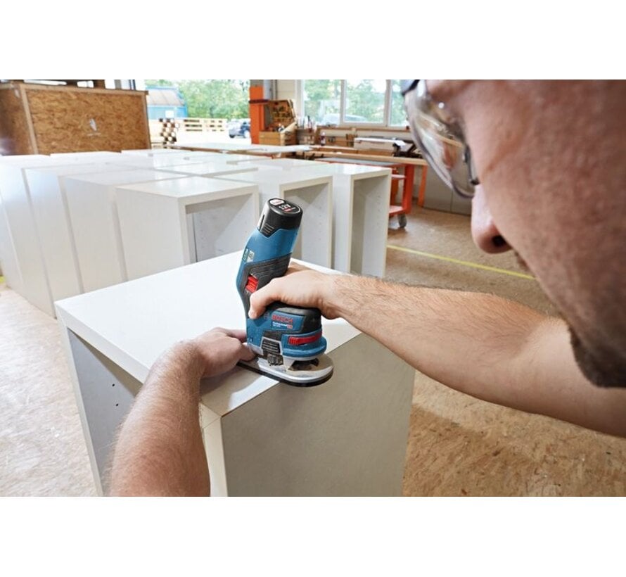 Bosch Professional GKF 12V-8 Accukantenfrees – Solo, 8 mm