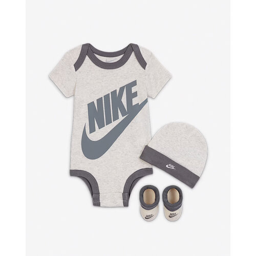 Nike Babysuit (3-pcs Giftpack) Nike Babysuit (3-pcs Giftpack)