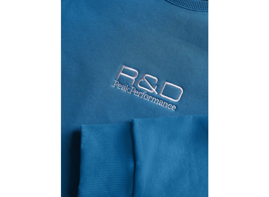M R&D Scale Embroidered Crew M