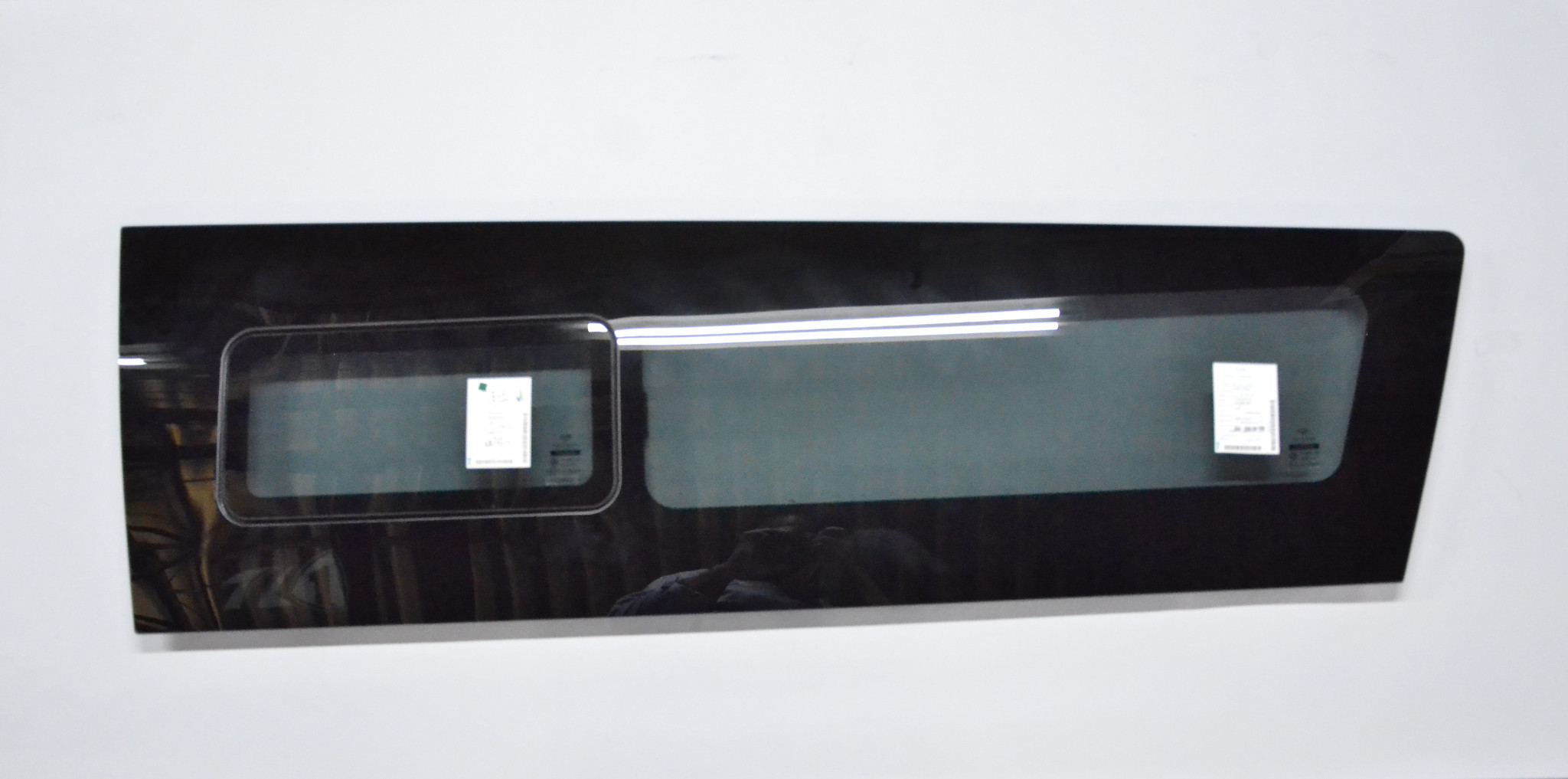 Toyota right side tinted whole fixed window Toyota Revo