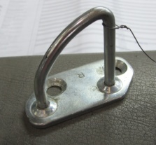 Striker set rear door RH/LH