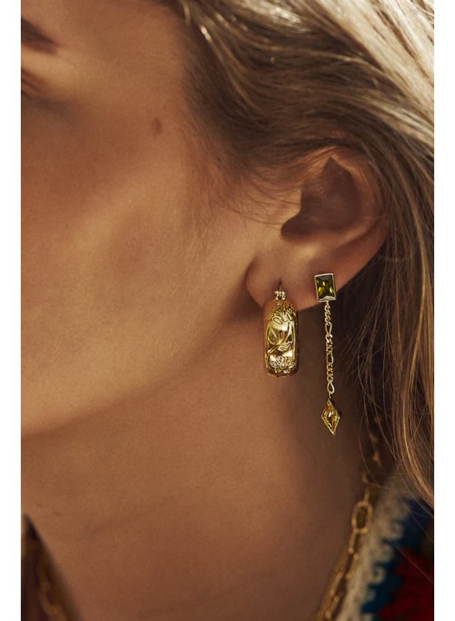 Oorbellen flower garland stamped hoop earrings brass goldplated
