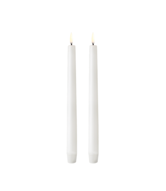 Uyuni lighting Dinerkaars LED taper candle, Nordic white, Smooth, 2-pack, 2,3x25 cm