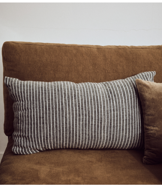 HKLIVING Kussen Striped cushion monochrome  (70x40cm)