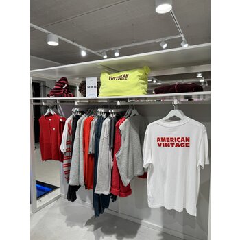 Shop fashion