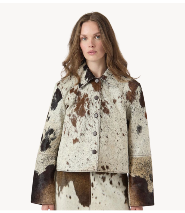 Y.A.S Jacket YASCAROLINE cow leather jacket chocolate brown/ aop cow print