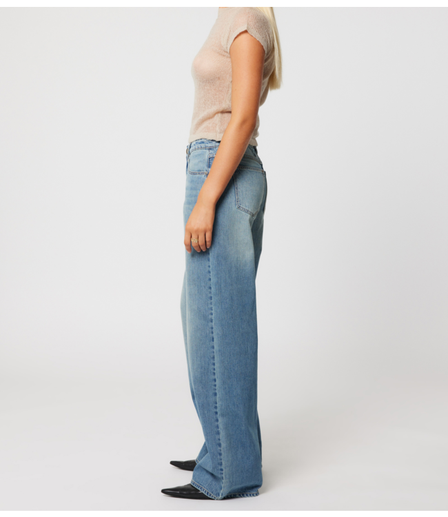 Abrand Jeans 95 Mid Baggy Gisele Tint Mid Blue