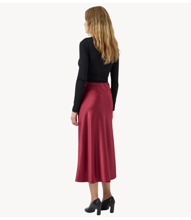 Y.A.S Rok YASPELLA HW MAXI SKIRT S. NOOS Tibetan Red