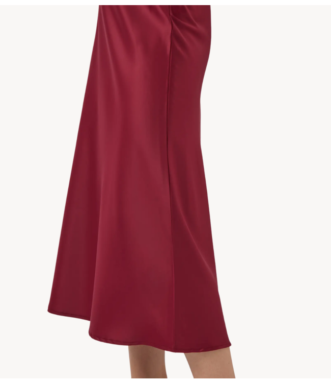 Y.A.S Rok YASPELLA HW MAXI SKIRT S. NOOS Tibetan Red