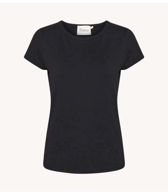My Essential Wardrobe Top 16 THE MODAL TEE NOOS Black