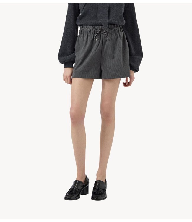 Y.A.S Broek short YASKIMA HMW STRIPE MINI SHORTS Medium Grey Melange