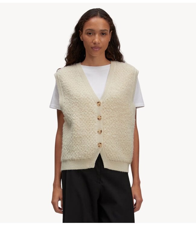 EDITED Vest Yuna Wool Vest Gardenia