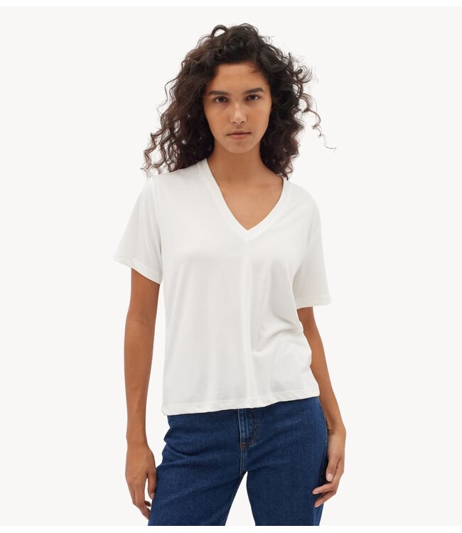 Inwear T-shirt V-neck LilianaIW Base V-Neck Whisper White
