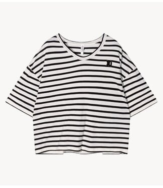 10DAYS Top boxy v-neck tee ecru/black