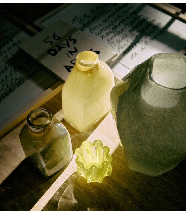 HKLIVING Vaas Atelier glass vase medium, cream