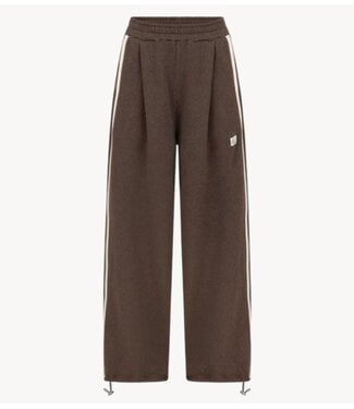 OU. Broek Pants du Quartier mocha