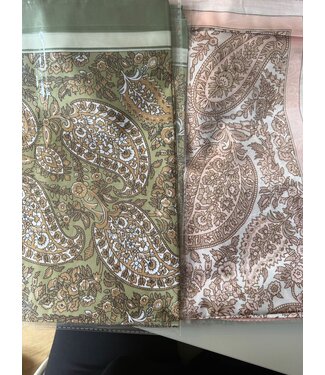 GUUS Sjaaltje PL 70x70cm paisley div kleuren