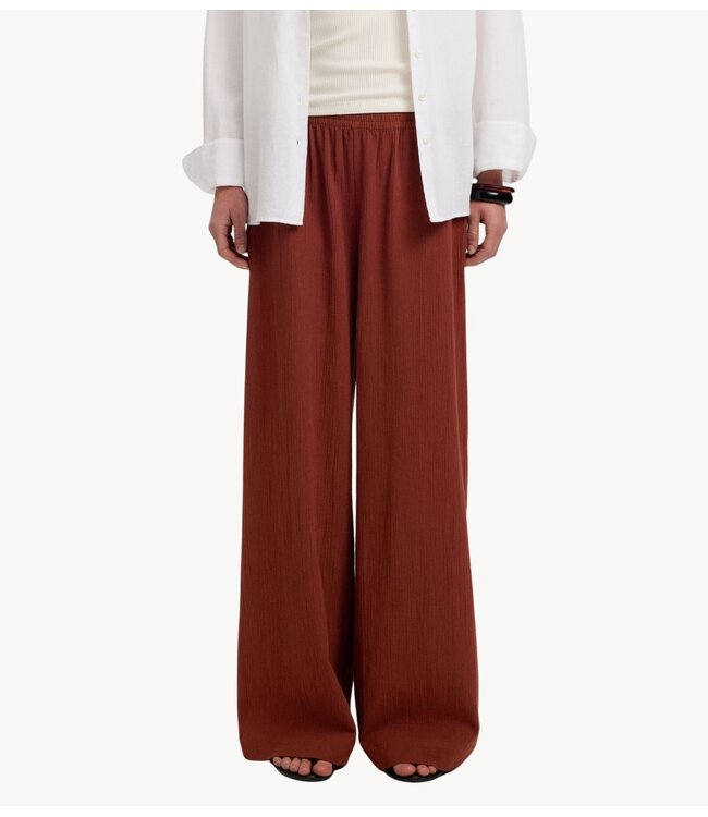 Selected Broek SLFFINNIE MW WIDE SUN PANT B Cherry Mahogany