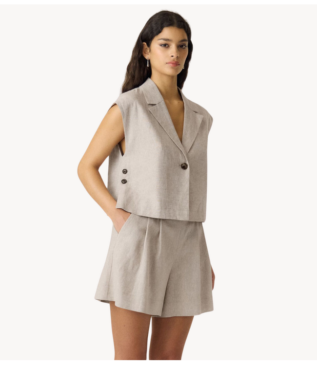 YAS Gilet YASUSUMA LINEN BLEND WAISTCOAT W. Pepper
