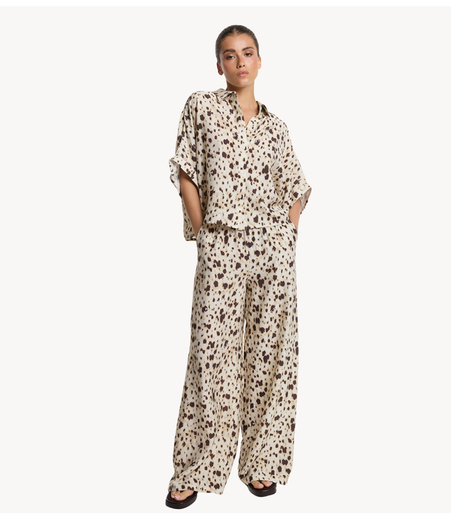 Alix The Label Broek ladies woven animal wide leg pants ANIMAL