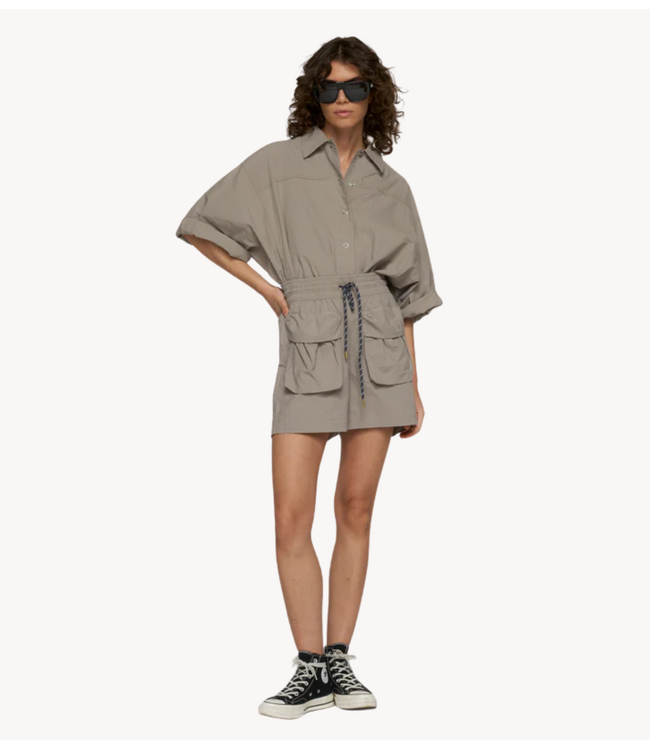 10DAYS Broek crinkle utility shorts fog