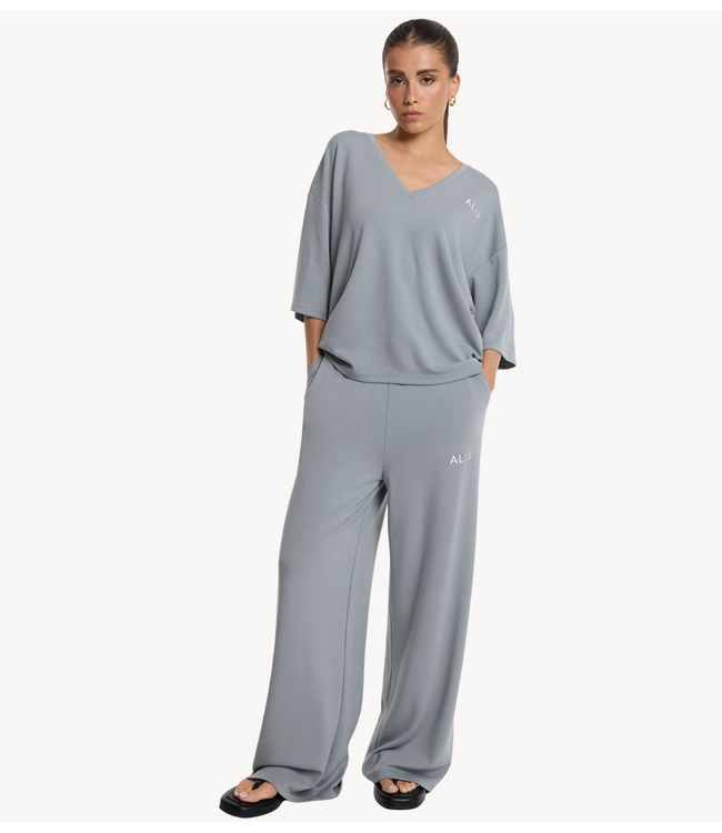 Alix The Label Broek ladies knitted scuba wide leg pants light grey