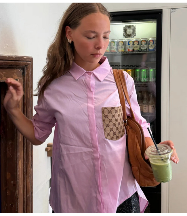 Attire Blouse designer zakje divers roze