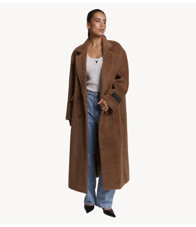 Alix The Label Jas ladies woven long hairy coat camel