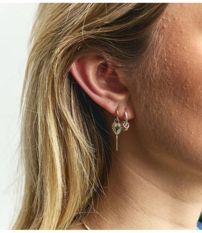 Anna+Nina Oorbel Single Bravery Heart Hoop Earring Gold Plated