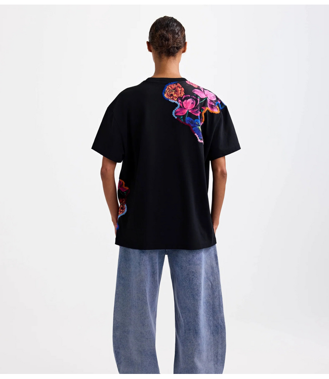 Stieglitz T-shirt Nero Oversized T-shirt Black