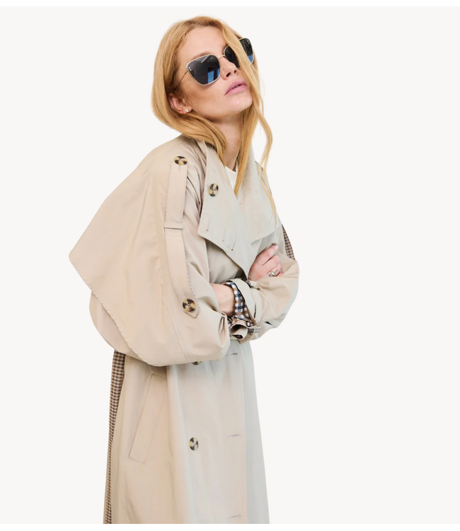 OU. Jas Trench Avenue du Main Beige