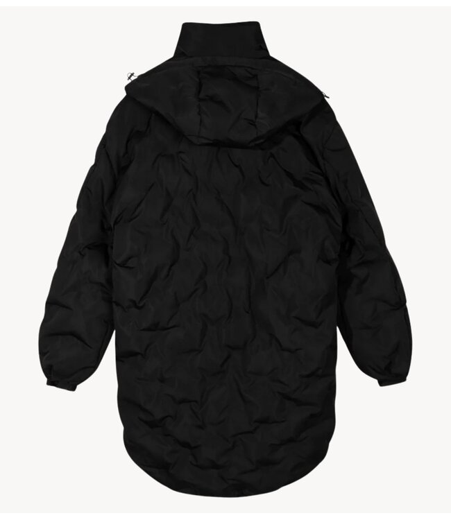 10DAYS Jas the iconic coat black