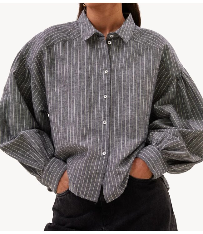 BY-BAR Blouse sarah short thin stripe blouse ash grey stripe