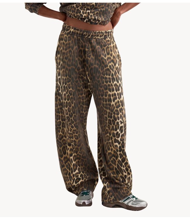 Stieglitz Broek Sabrina Balloon Sweatpants Brown