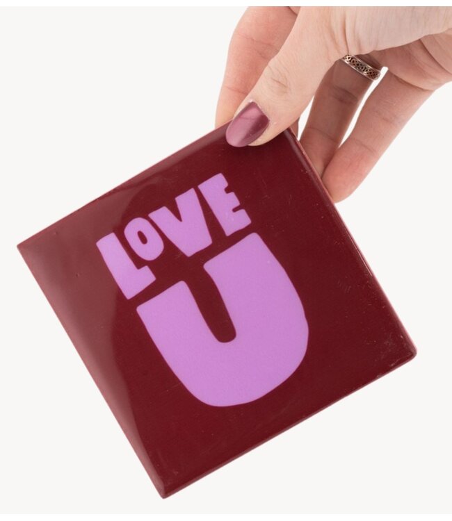 Tegeltje love u