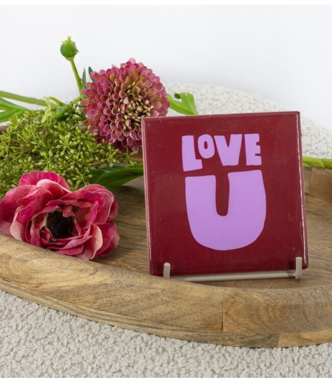 Tegeltje love u