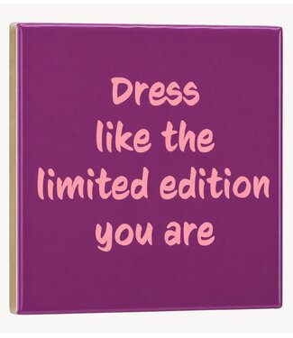 Tegeltje dress like the limited edition