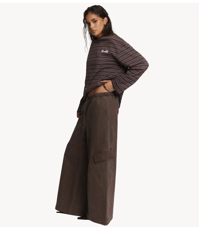 Refined Department Broek ladies woven washed wide leg cargo pants MILA choc brown