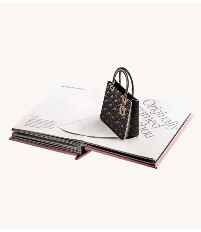 New Mags Boek Fashion Unfolded - Pop-Up Dior