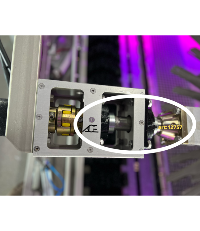 Holz drive shaft roof roller