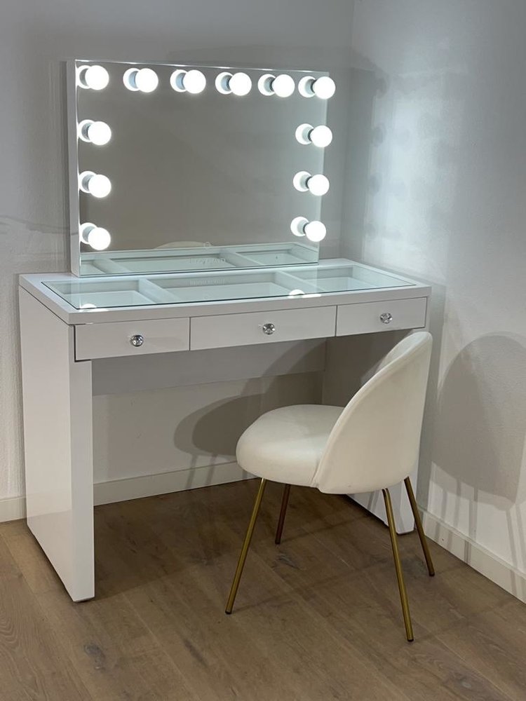 Taburete terciopelo - blanco - pelaje - Bright Beauty Vanity