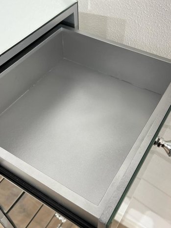 PRE ORDER - MUEBLE DE MAQUILLAJE CON 7 CAJONES CRISTAL ESPEJO PRE ORDER - MUEBLE DE MAQUILLAJE CON 7 CAJONES CRISTAL ESPEJO