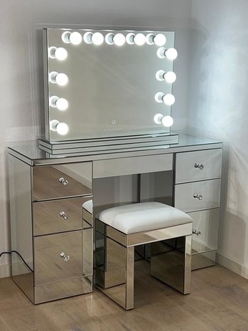 BRIGHT BEAUTY VANITY STATION CLASSIC - closed drawer - Bright Beauty Vanity