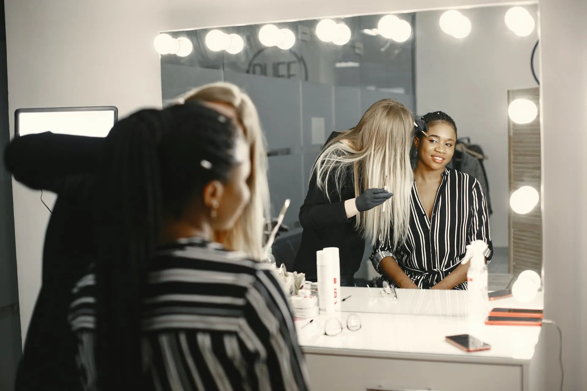 Die Top 3 der besten Make-up-Spiegel - Bright Beauty Vanity