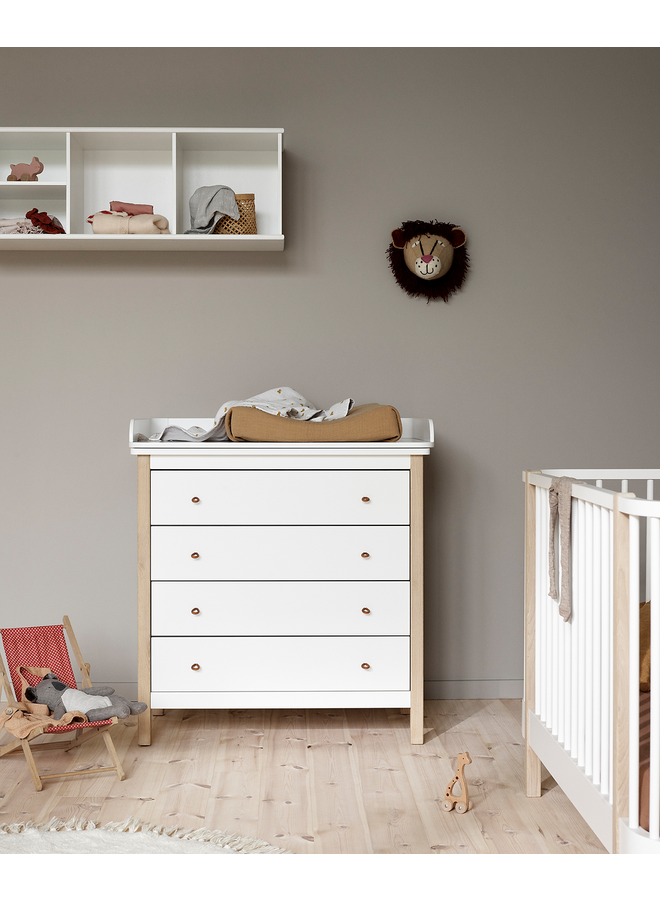 Oliver Furniture - Nursery dresser 4 drawers with nursery top, white/oak