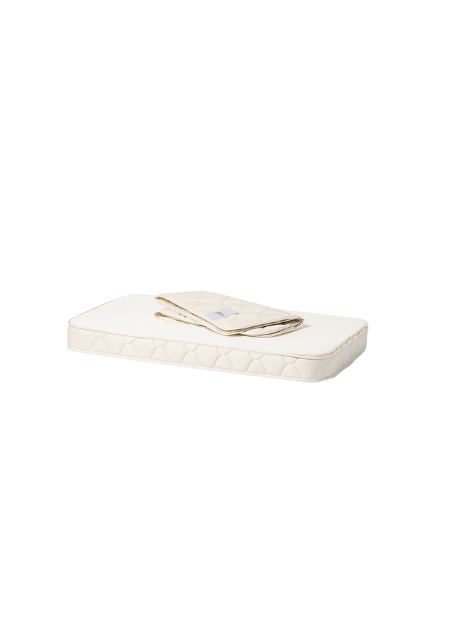 Oliver Furniture - Mattress, Mini+ (122 cm)