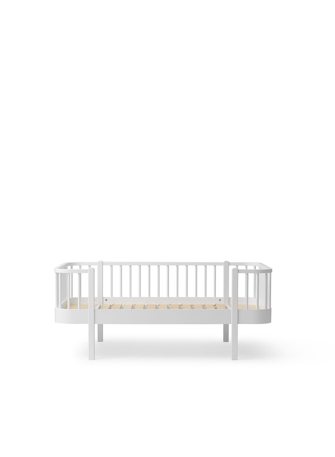Oliver Furniture - Original junior day bed white