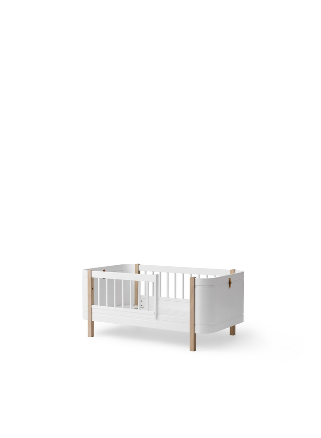 Oliver Furniture - Mini+ cot bed incl. junior kit white/oak